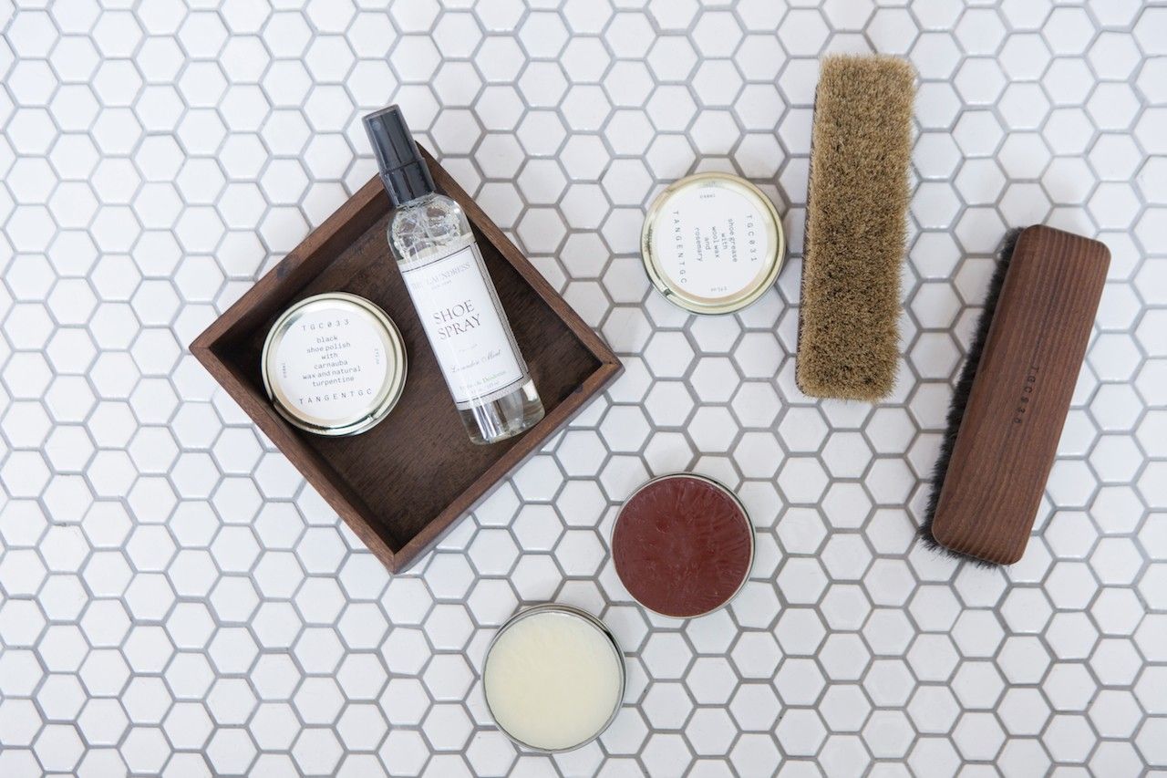 Tangent GC 和 The Laundress 的鞋子保养品